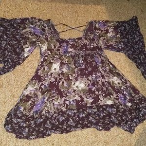 Exaggerated Bell Sleeve floral dress Medium